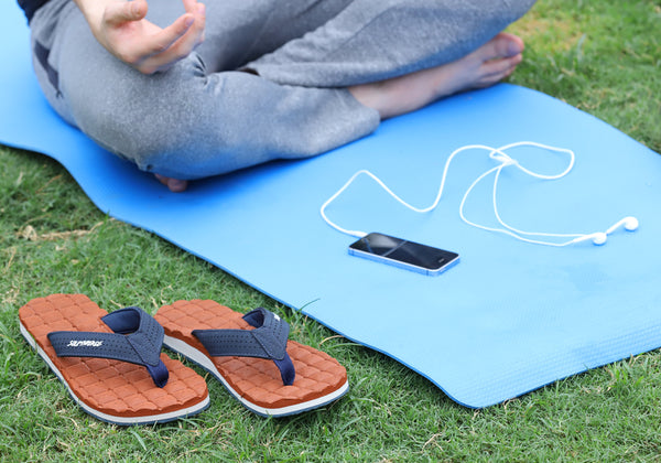 India's First Yoga Mat Sole Flip Flops | RECLINER Flip Flops